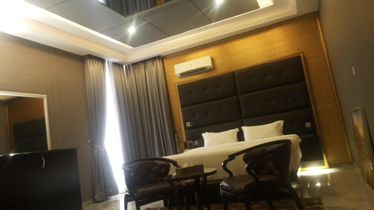 Westbrook Hotel オウェリ エクステリア 写真